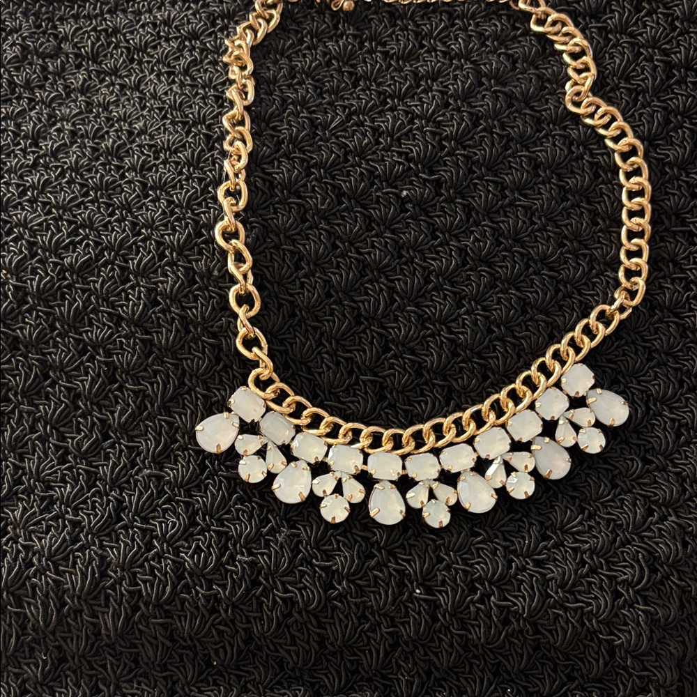 Elegant Gold and prong set Necklace